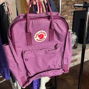 Fjallraven Purple Kanken